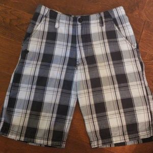 Black, white and gray South Pole plaid shorts, GUC